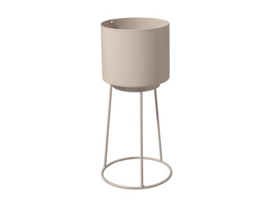 Plant pot with stand