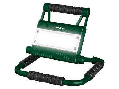 LED reflektor z napajalnikom